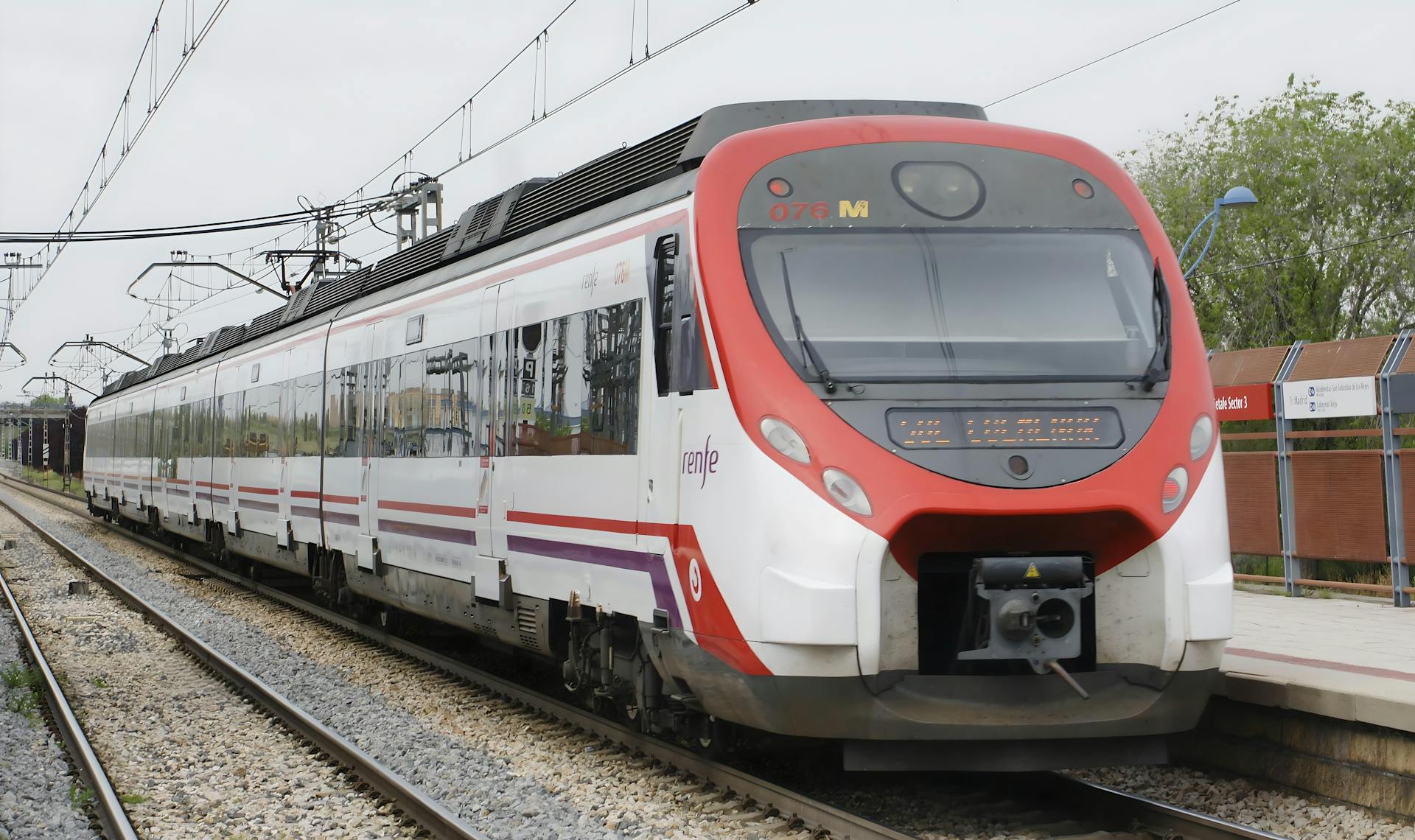 韋林Everest MVIQ+工業(yè)視頻內(nèi)窺鏡在軌道車(chē)輛制動(dòng)缸檢測(cè)中的應(yīng)用 韋林Everest MVIQ+工業(yè)視頻內(nèi)窺鏡在軌道車(chē)輛制動(dòng)缸檢測(cè)中的應(yīng)用